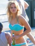 60+ hot photos of Samara weaving that just can't be coped wi