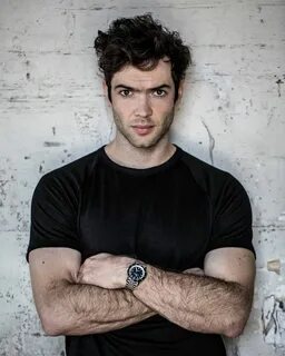 Star Trek: Discovery just found its young Spock: Ethan Peck 
