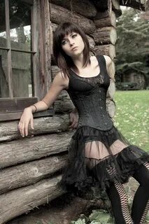 Sexy goth girl Sexy steampunk, Gothic fashion, Fashion