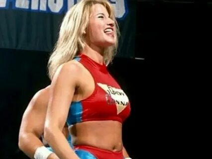 WWE Hall of Famer turned pornstar Tammy Sytch aka Sunny to r