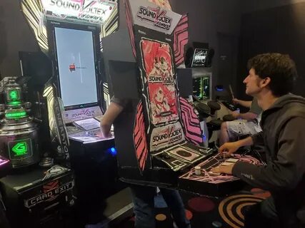 Dex в Твиттере: "Sound voltex plays sound voltex.