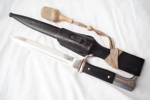 German Bayonet - Russell Militaria