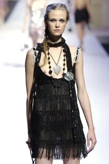 Blugirl Spring 2006 Runway Pictures - Livingly