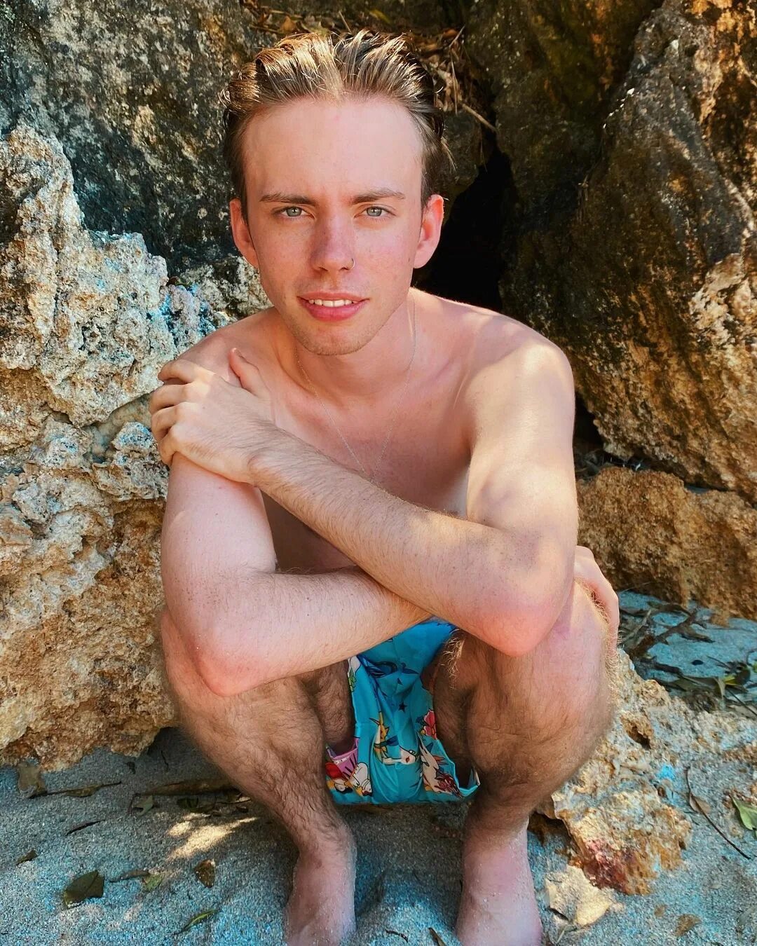 Zephan Clark в Instagram: "a skinny boy at the beach" .