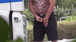 Spy Cam Dude: Hunky trucker caught pissing! ❤ 🚚 💦