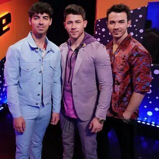 Pin by Carlenna brattin on The Jonas Brothers Jonas brothers