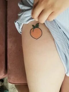 Small peach tattoo Upper thigh Peach tattoo, Upper thigh tat