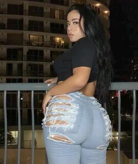 Pin on Thick /Phat/Pawg butts