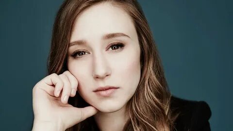 Taissa Farmiga Wallpapers - Lit it up