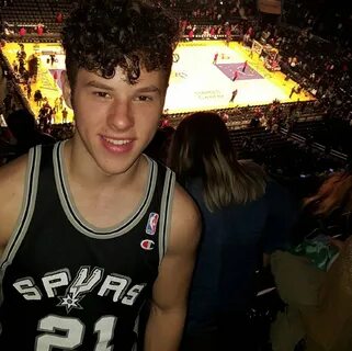 Staples Center 20170226 Nolan Gould Instagram Map - GALUXSEE