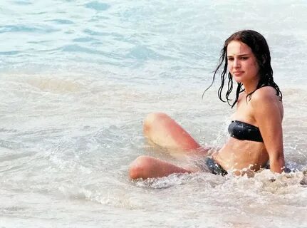 Hottest Natalie Portman Bikini Pictures And Sexy Hot Images