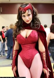 Scarlet Witch Scarlet witch cosplay, Cosplay woman, Witch co