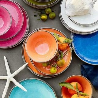Pretty, perfect #summer #tablesetting @potterybarn Pink and 
