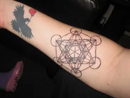 sacred geometry (bird is dumb) Tatoo