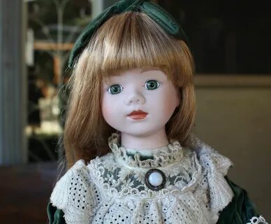 How to Take Care of a Porcelain Doll: 11 Steps (with Picture