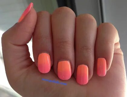 Bright Summer Gradient Nail Art: Peach and Pink Peach nails,