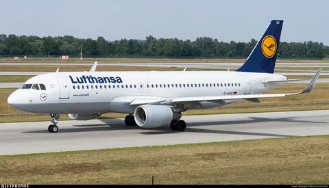D-AIUU Airbus A320-214 Lufthansa Michal Furmanczak JetPhotos
