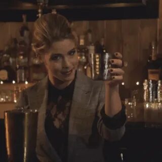 Emily Bett Rickards Cheers GIF - Emily Bett Rickards Cheers 