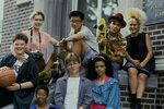 You can now watch every episode of Degrassi Junior High onli