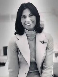 File:Kate Jackson in 1976.jpg - Wikipedia