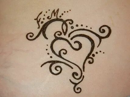 Tattoo Heart - Summer Henna idea Hearts Mehndi pictures, Hen