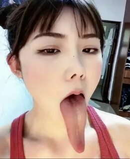 PornPic XXX Asian Long Tongue