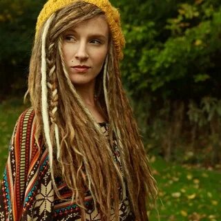 Photo by damselsuicide Dreads girl, Beautiful dreadlocks, Wh