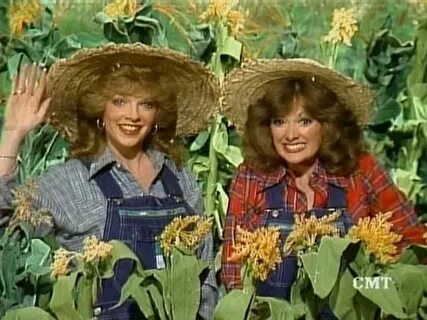Hee Haw Girls submited images Pic2Fly Hee haw, Hee haw show,