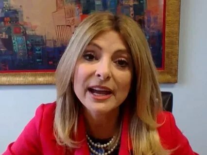 Lisa Bloom Says Kevin Hart Accused Her Client of Being the E