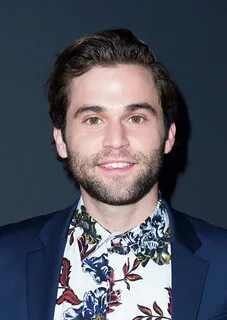Grey's Anatomy star Jake Borelli comes out as gay - Page 2 o