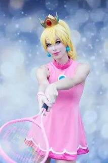 Tennis Peach Cosplay