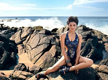 SAIYAMI KHER HOT BIKINI PHOTOS AND WALLPAPERS Welcomenri