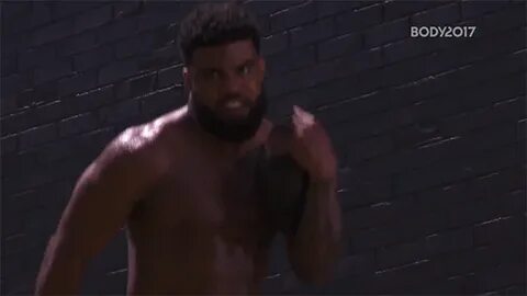 Ezekiel Elliott reveals nude ESPN The Magazine Body Issue sh