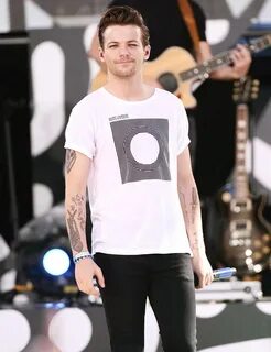 One Direction’s Louis Tomlinson Publicly Acknowledges That H