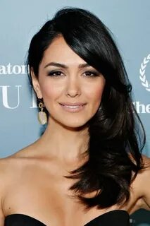 Nazanin Boniadi picture