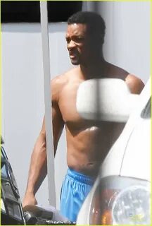 Will Smith: Shirtless Fighting Moves For 'Focus'!: Photo 295