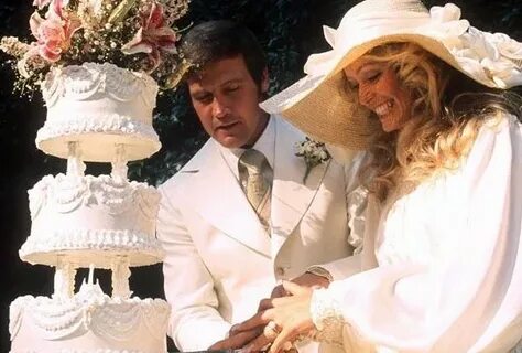 Lee Majors & Farrah Fawcett - Sitcoms Online Photo Galleries