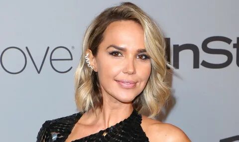 Arielle Kebbel’s Sister Julia Reveals Why She Went Missing A