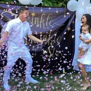 it's a girl !! in 2020 Expecting baby, Confetti gender revea