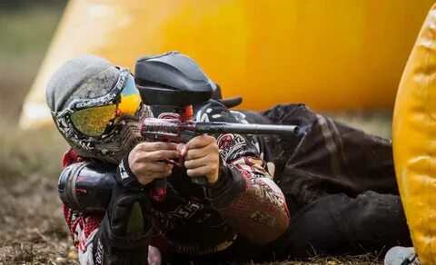 Playing the Snake - What Paintball Gear do I choose?
