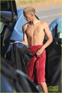 Jaden Smith Shows Off His Buff Bod While Surfing in Malibu!: