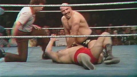 10 Incredible Stories About The Iron Sheik We Can't Believe