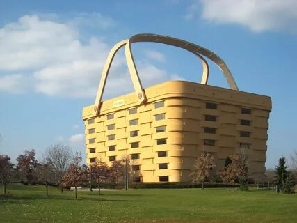 Basket company headquarters is a giant basket. - Imgur Unusu