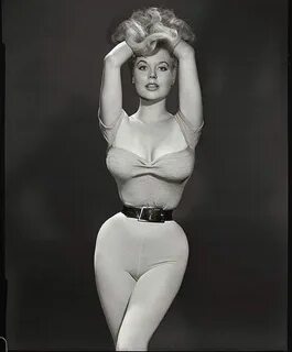 Picture of Betty Brosmer