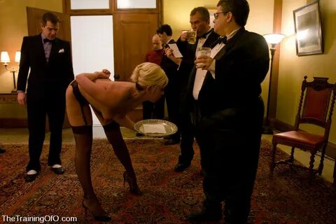 The House of Kink Slave Serve the First Dinner Party - Bonda