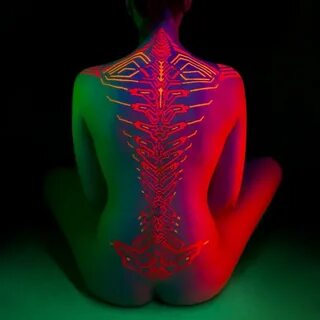 Neon Skeleton on Behance Neon photography, Body painting, Ne