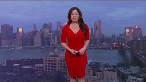 Amy Freeze In Red Short Dress - News Womens 24/03/2017 - You