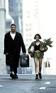 Professional halloween costumes, Leon the professional mathi