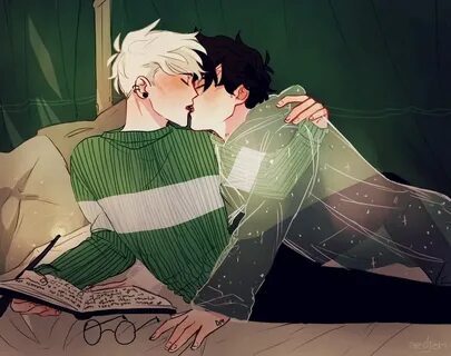 Harry and Draco are secretly dating Drarry in 2019