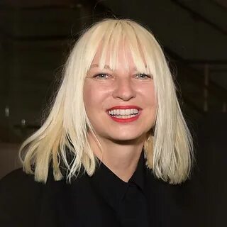 Sia Lyrics, Biography and Albums AfrikaLyrics